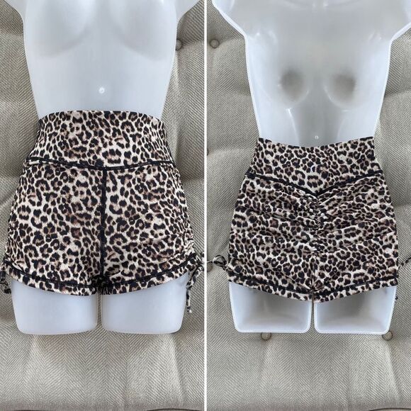 Zyia Active Cheetah Print Scrunch Shorts Mob Wife S - Picture 1 of 8
